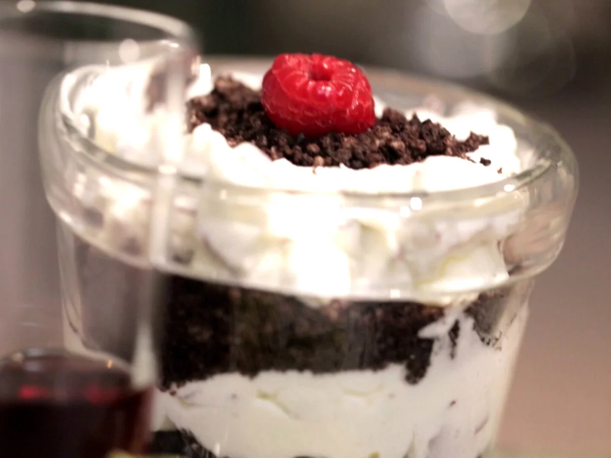 Schokokuchen mit Schokokussmousse - Rezept - Bild Nr. 2