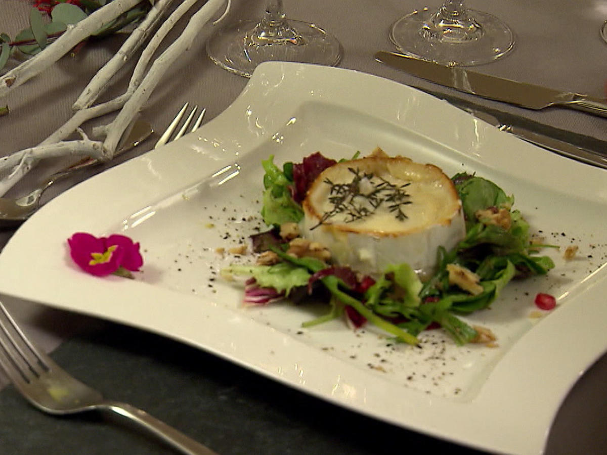 Lachstatar mit Meerrettich-Schmand-Creme und Honig-Senf-Dill-Dip -
Rezept Von Einsendungen Das perfekte Dinner