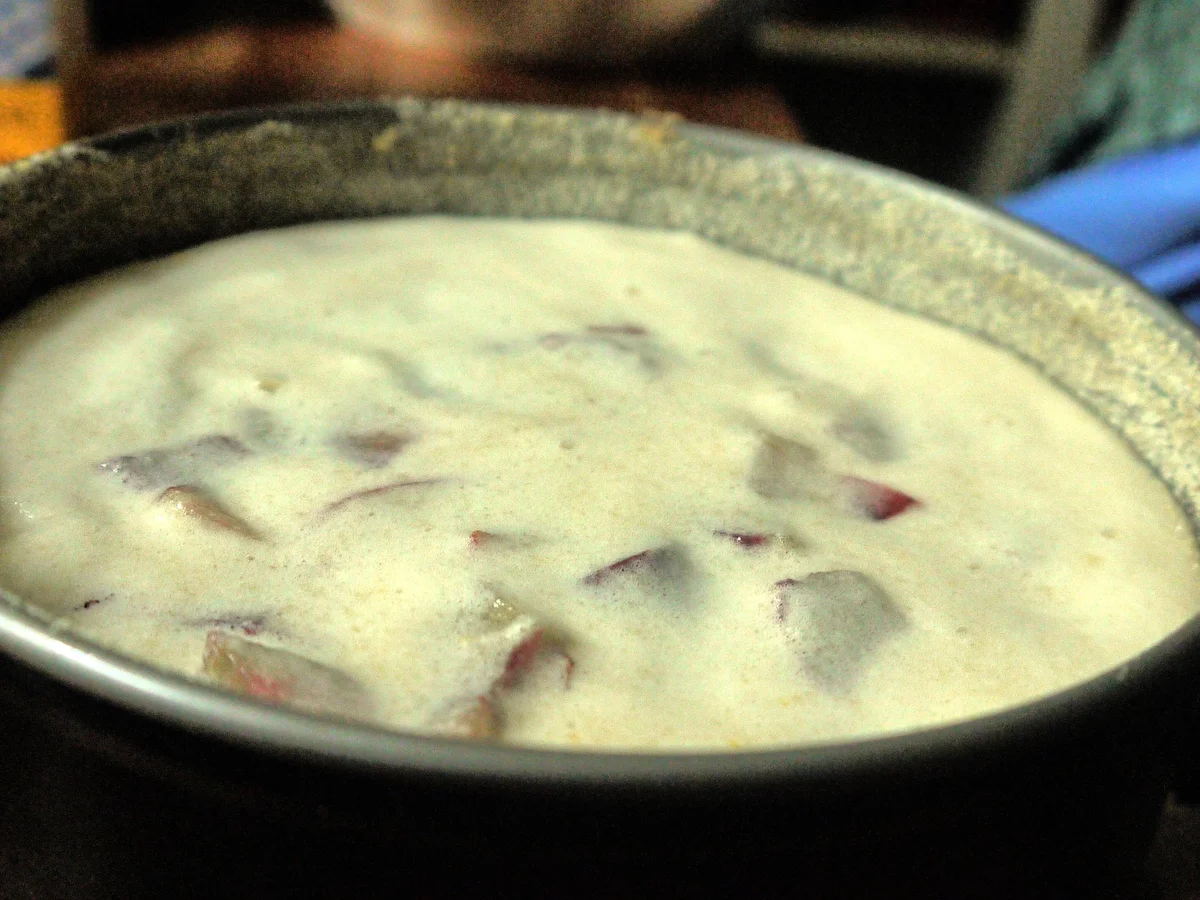 Rezept: Rhabarber-Mandelbaiser-Kuchen Bild Nr. 8 Rhabarber-Mandelbaiser-Kuchen - Rezept - Bild Nr. 8