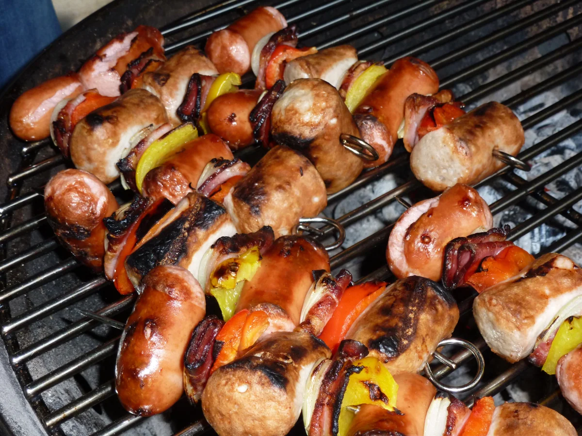 Rezept: Wurst-Schaschlik Bild Nr. 2687 Wurst-Schaschlik - Rezept - Bild Nr. 2687