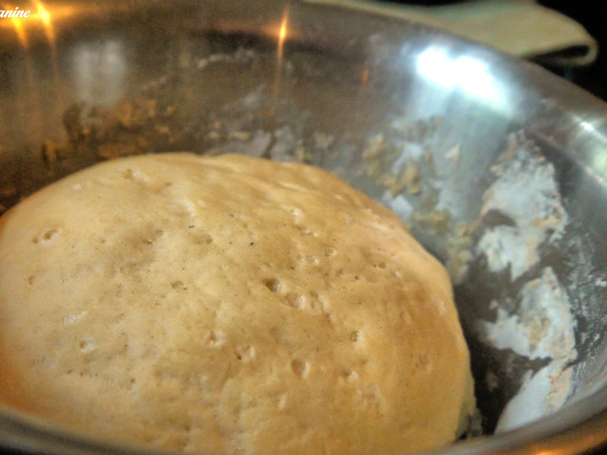 Rezept: Flammkuchen mit grünem Spargel und rosa Pfefferbeeren und Schwarzwälder Schinken Bild Nr. 2693 Flammkuchen mit grünem Spargel und rosa Pfefferbeeren und Schwarzwälder Schinken - Rezept - Bild Nr. 2693