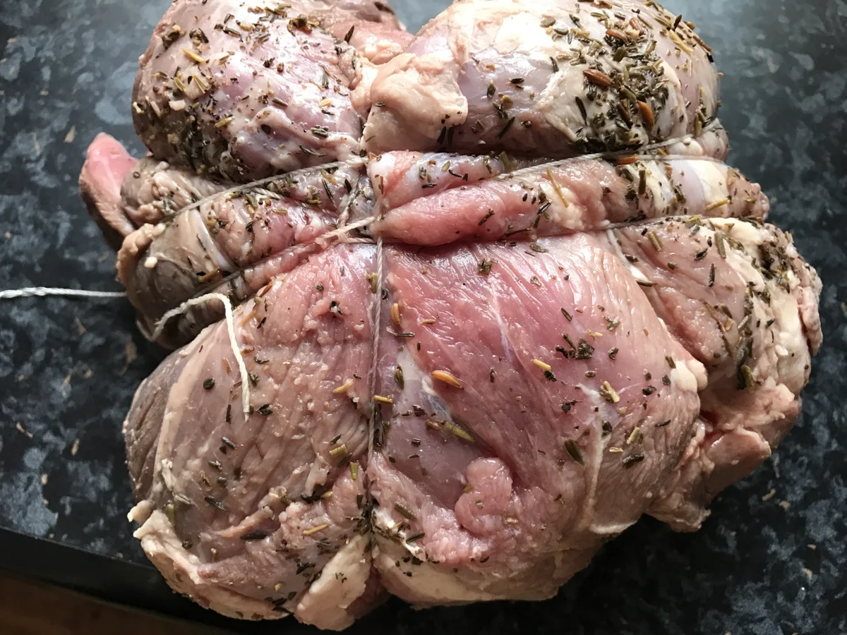 Rezept: Lammkeule aus dem Römi Bild Nr. 2702 Lammkeule aus dem Römi - Rezept - Bild Nr. 2702