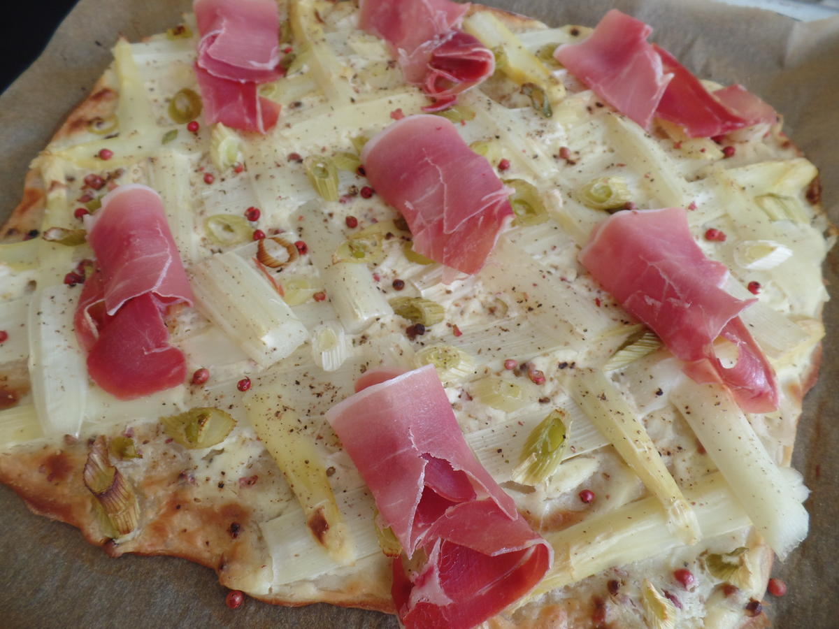 Spargel-Flammkuchen - Rezept - Bild Nr. 2706