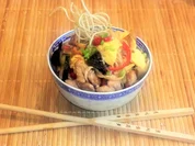 Gebratene Nudeln mit Hähnchenfleisch & Gemüse... aus dem Wok - Rezept - Bild Nr. 2702