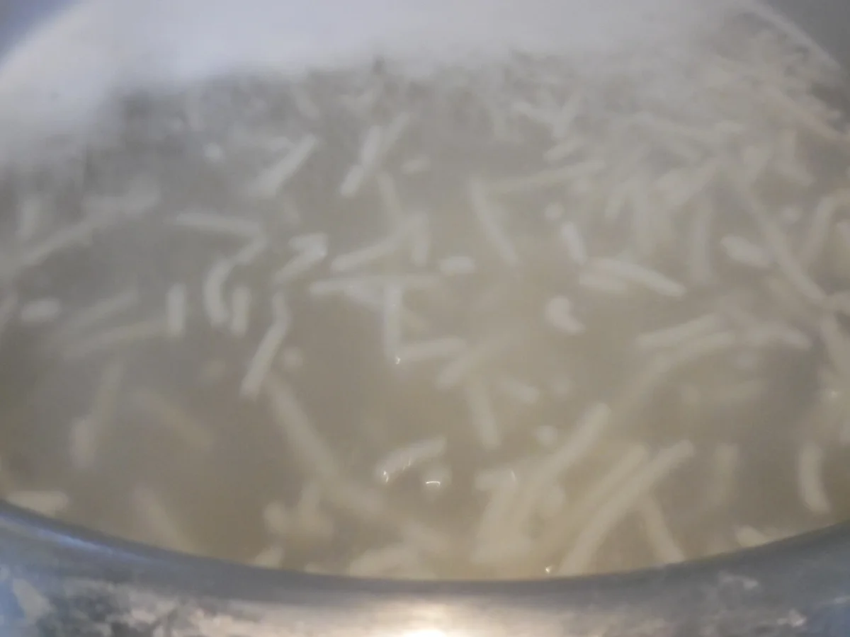 Rezept: Reisnudeln Bild Nr. 3 Reisnudeln - Rezept - Bild Nr. 3