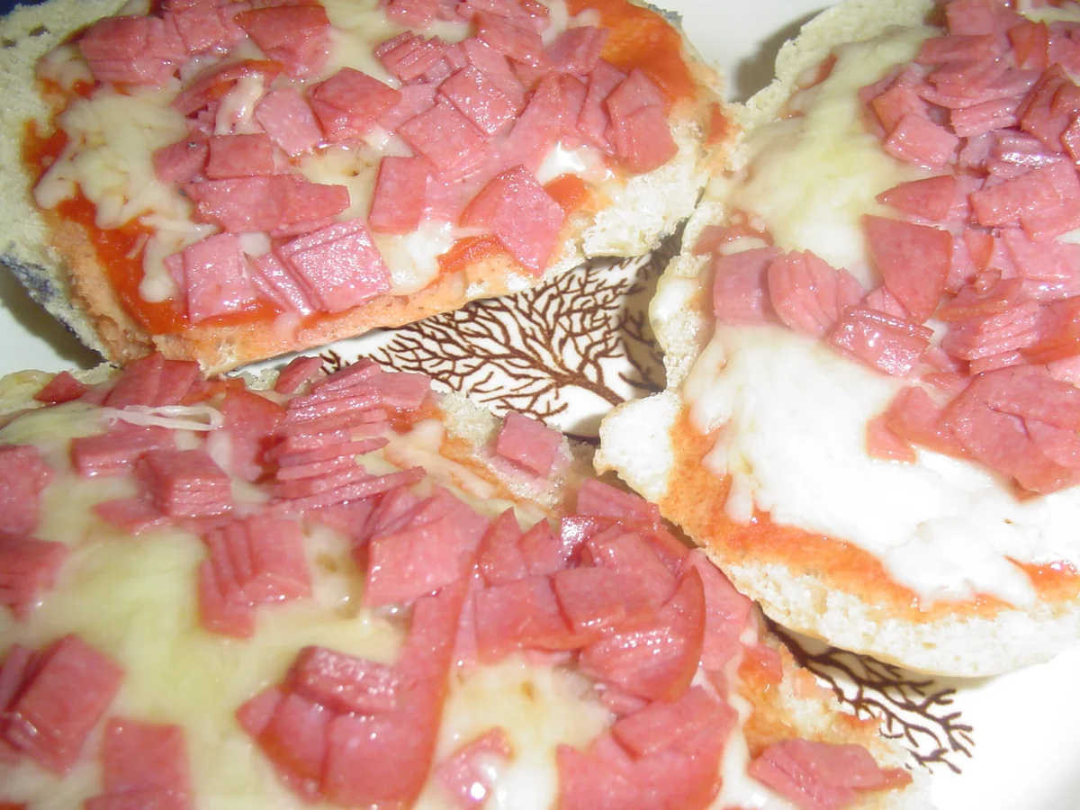 Rezept: Bistrosemmeln schneller Snack Bild Nr. 2758 Bistrosemmeln schneller Snack - Rezept - Bild Nr. 2758