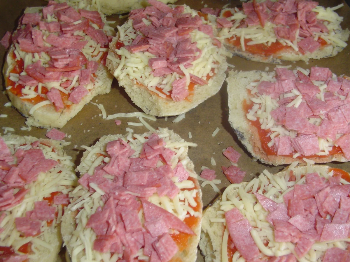 Rezept: Bistrosemmeln schneller Snack Bild Nr. 2764 Bistrosemmeln schneller Snack - Rezept - Bild Nr. 2764