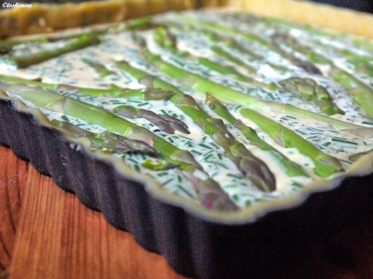 Quiche mit grünem Spargel - Rezept - Bild Nr. 9