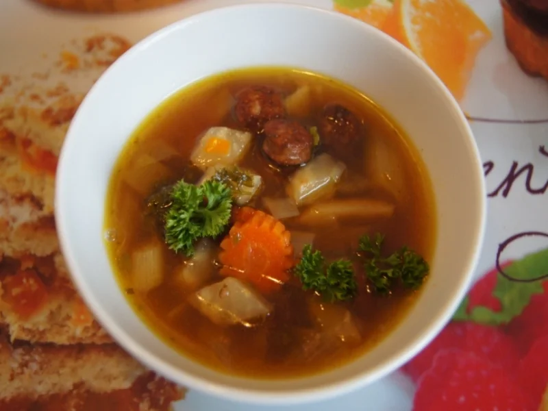 Rezept: 100 g-Gemüseeintopf mit Nürnberger Rostbratwurst Bild Nr. 2766 100 g-Gemüseeintopf mit Nürnberger Rostbratwurst - Rezept - Bild Nr. 2766