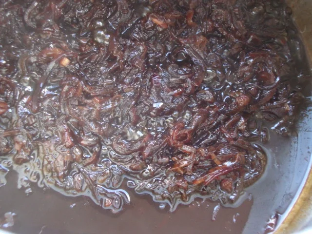 Rezept: "Marmellata di Cipolla Rosse di Tropea" Bild Nr. 2793 "Marmellata di Cipolla Rosse di Tropea" - Rezept - Bild Nr. 2793