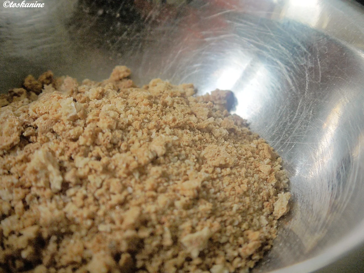 Quark-Sahne-Rhabarber-Törtchen - Rezept - Bild Nr. 4