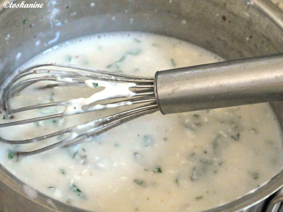 Quark-Sahne-Rhabarber-Törtchen - Rezept - Bild Nr. 7