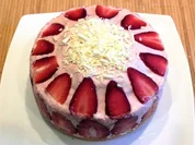 Kleine Erdbeer-Mascarpone-Torte - Rezept - Bild Nr. 2787