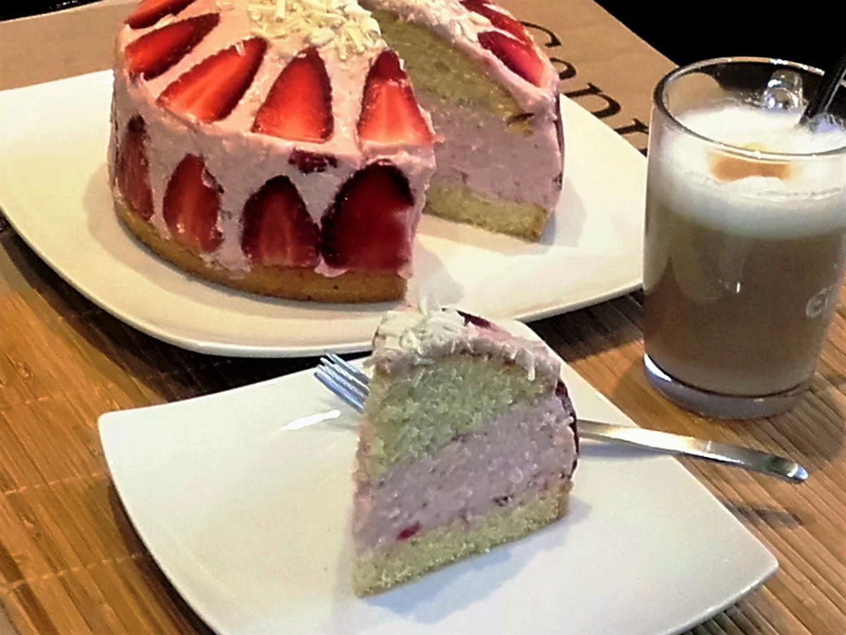 Kleine Erdbeer-Mascarpone-Torte - Rezept - Bild Nr. 2791