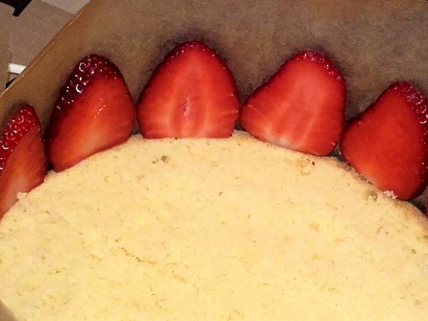 Kleine Erdbeer Mascarpone Torte - einfach - von Adefa