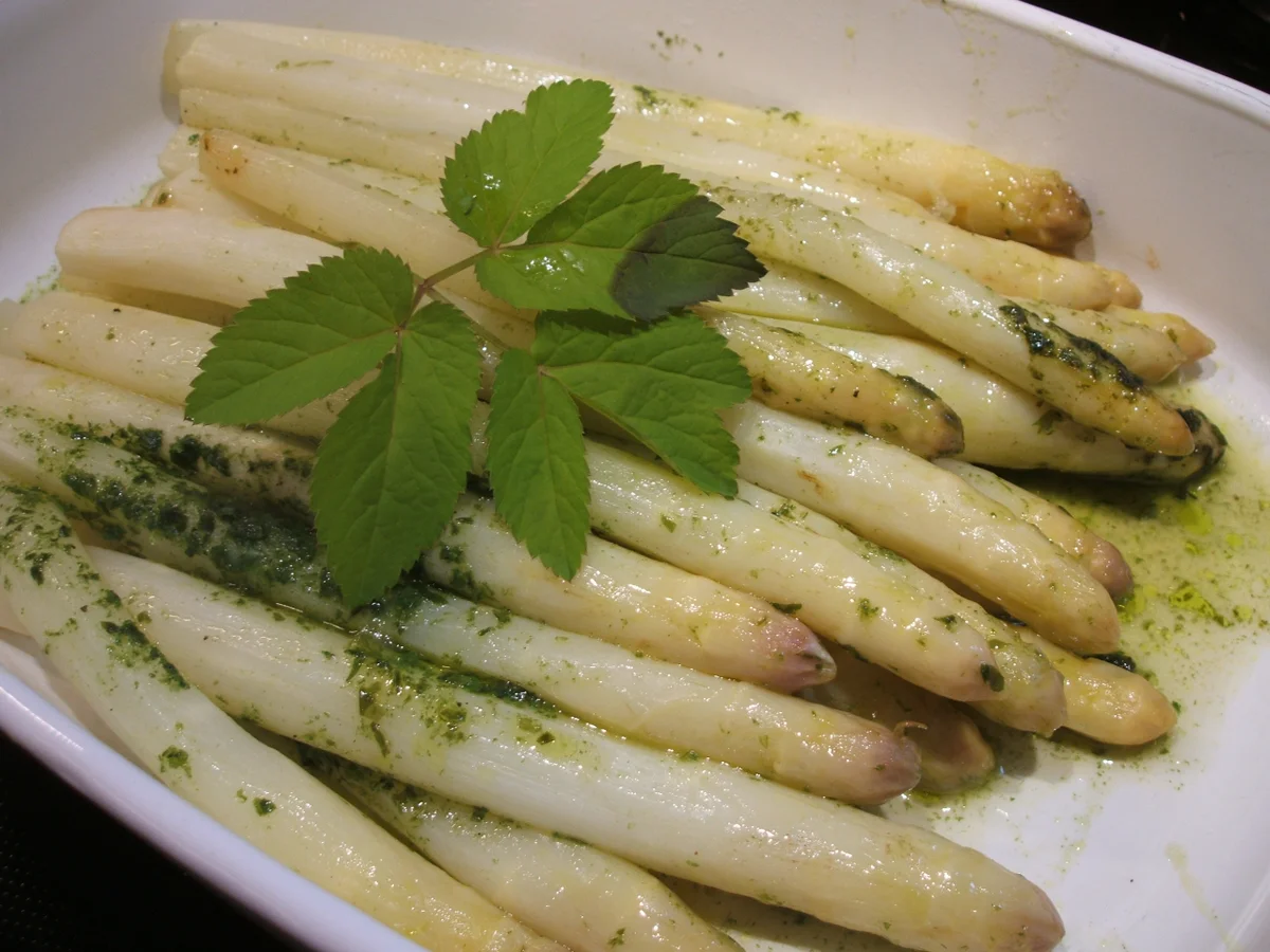 Geflügel: Würzige Gockelschenkel - Rezept - Bild Nr. 2807