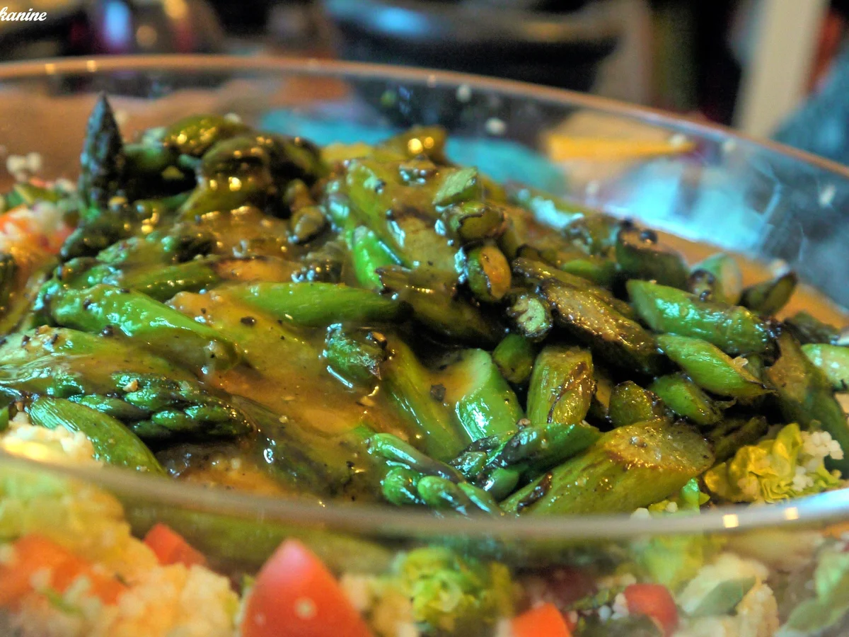 Rezept: Couscoussalat mit gebratenem grünen Spargel Bild Nr. 13 Couscoussalat mit gebratenem grünen Spargel - Rezept - Bild Nr. 13