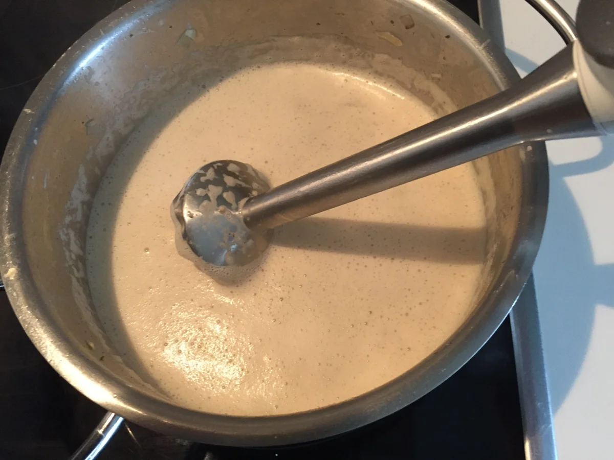 Mischpilze in Pilz-Rahmsoße mit Semmelknödel - Rezept - Bild Nr. 2800