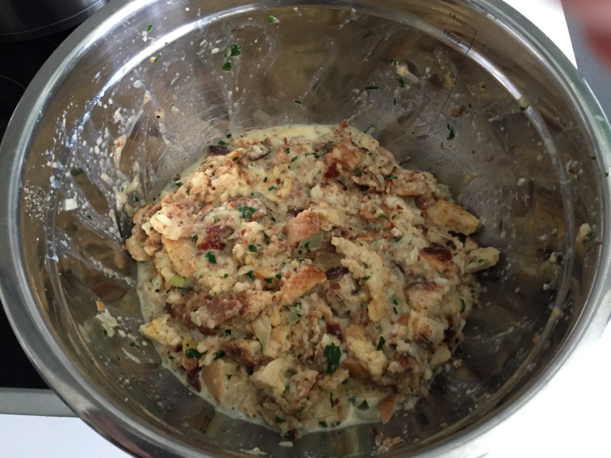 Mischpilze in Pilz-Rahmsoße mit Semmelknödel - Rezept - Bild Nr. 2803