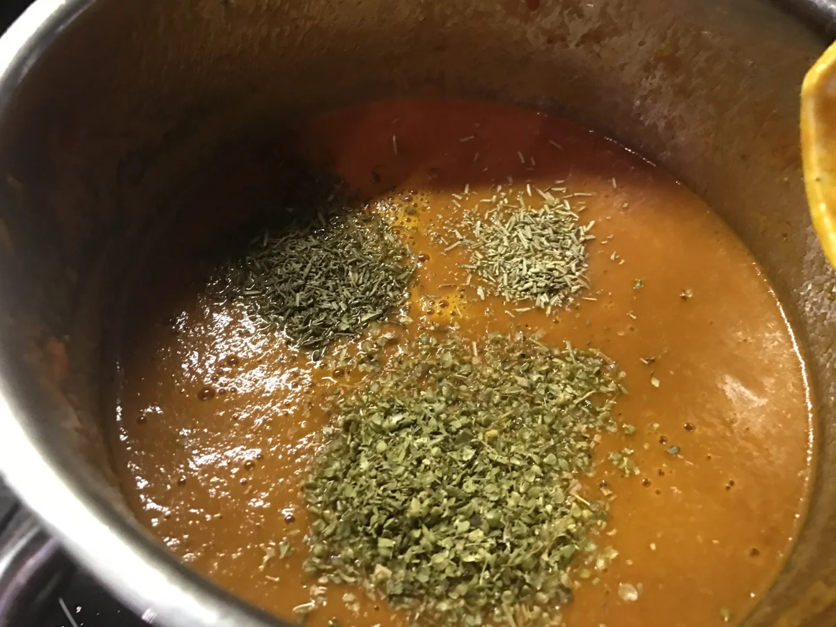 Rezept: Spaghetti mit Hackbällchen in Tomatensoße Bild Nr. 2809 Spaghetti mit Hackbällchen in Tomatensoße - Rezept - Bild Nr. 2809