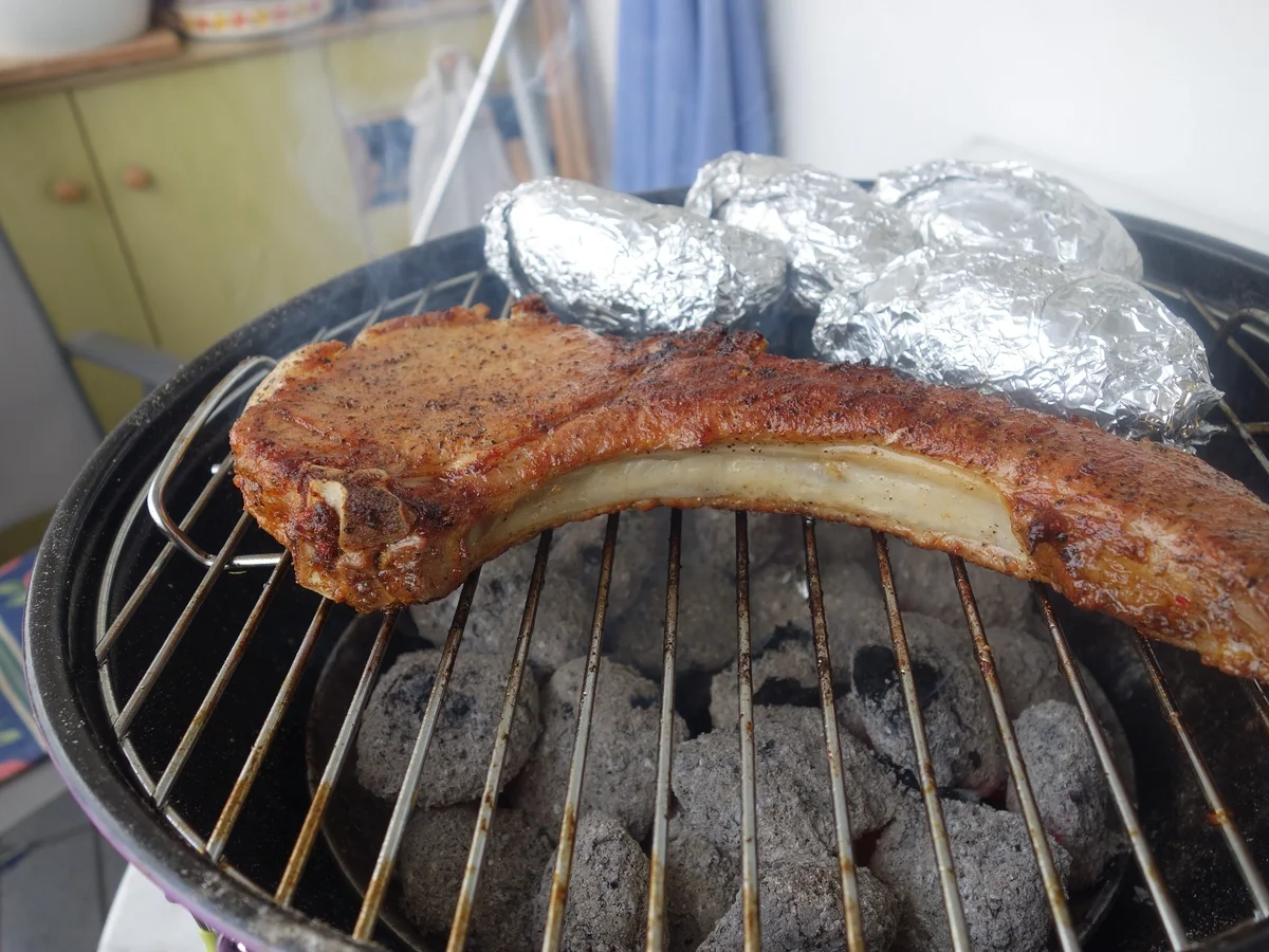 Rezept: Grillen: TOMAHAWK-STEAK Bild Nr. 2816 Grillen: TOMAHAWK-STEAK - Rezept - Bild Nr. 2816