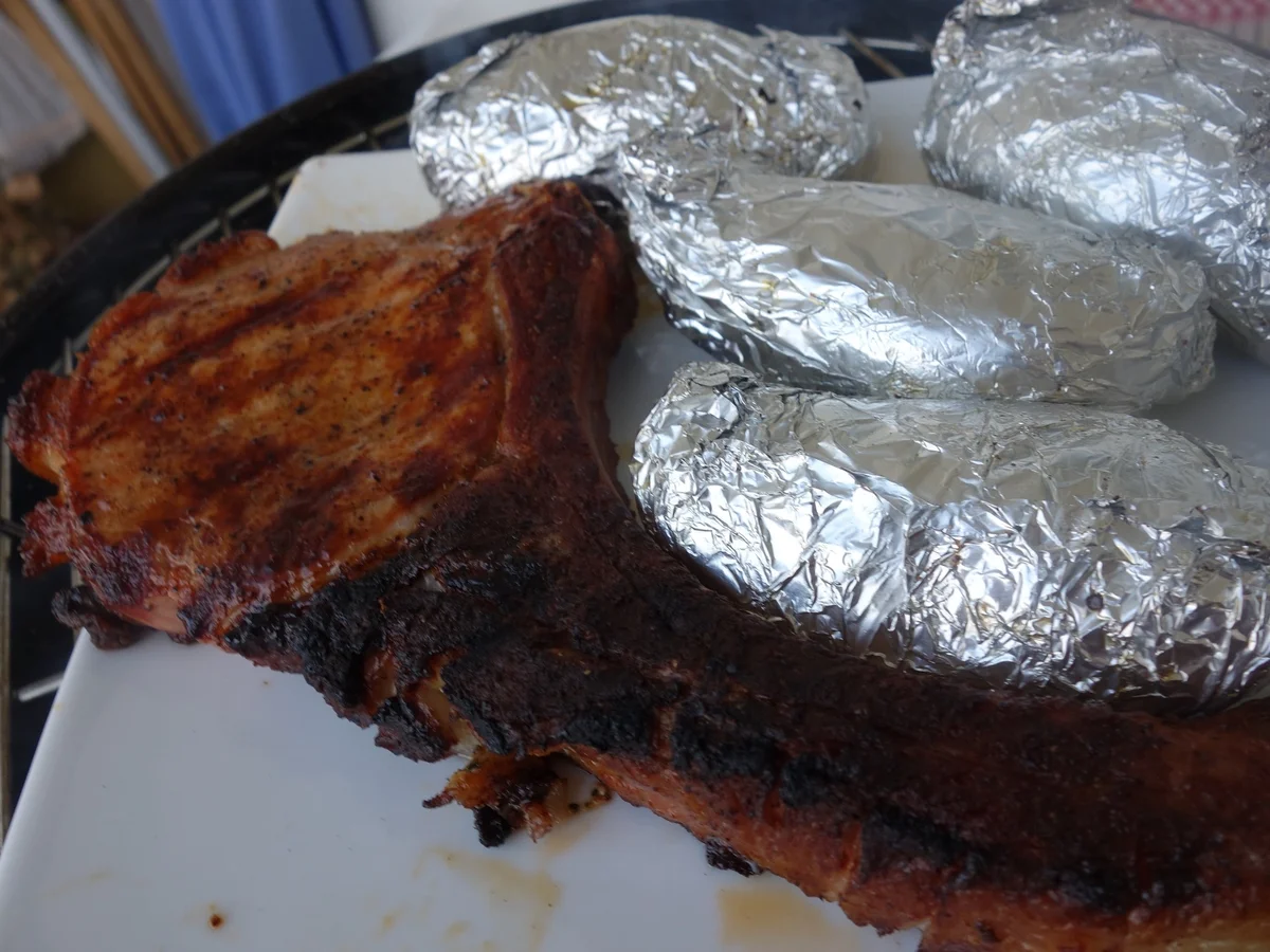 Rezept: Grillen: TOMAHAWK-STEAK Bild Nr. 2821 Grillen: TOMAHAWK-STEAK - Rezept - Bild Nr. 2821