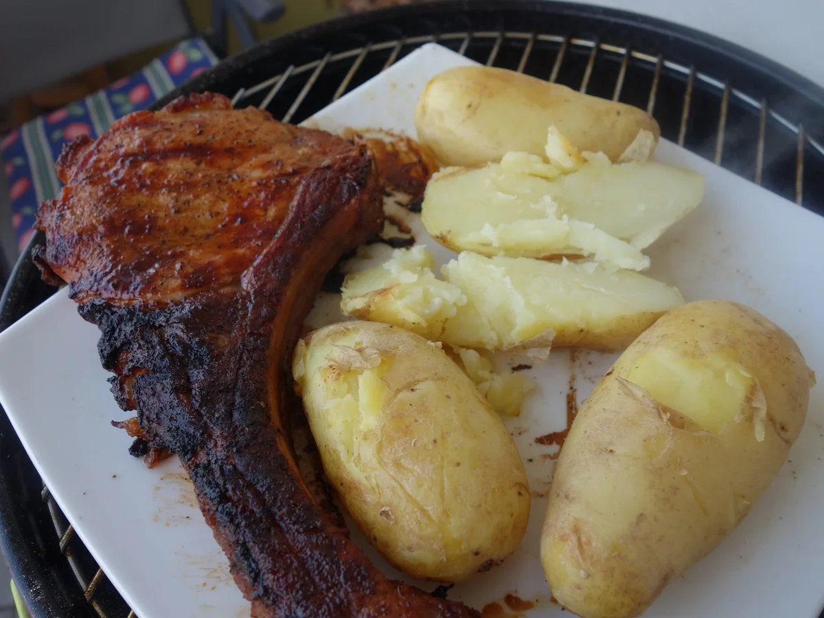 Rezept: Grillen: TOMAHAWK-STEAK Bild Nr. 2822 Grillen: TOMAHAWK-STEAK - Rezept - Bild Nr. 2822