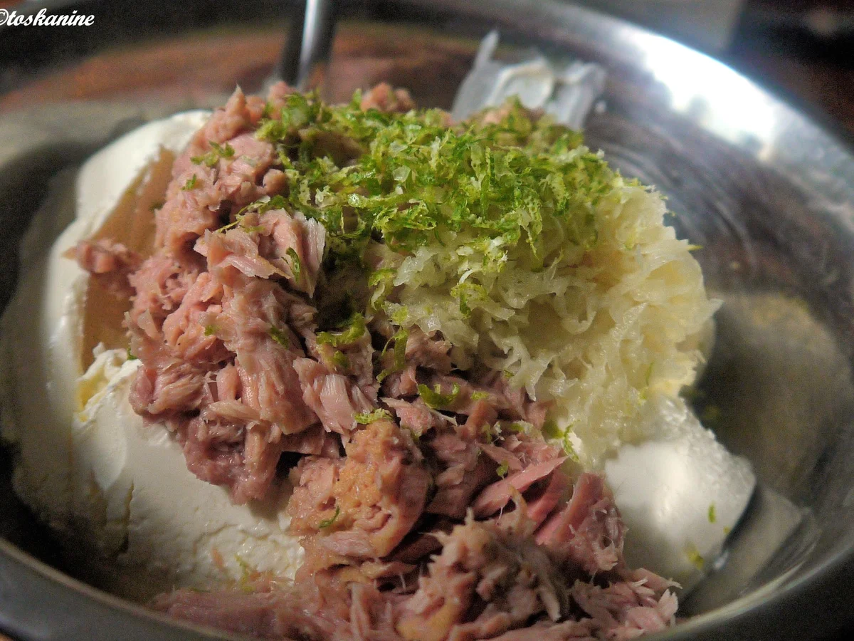 Mit pikanter Thunfischcreme gefüllte Pfannkuchen - Rezept - Bild Nr. 2809