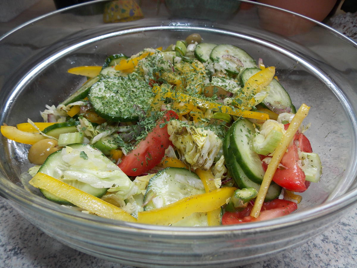 bunter Salat mit grünem Spargel - Rezept - Bild Nr. 2835