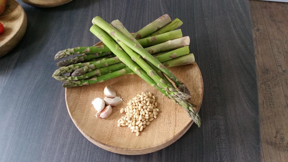 Grüner Spargel gebraten - Rezept - Bild Nr. 2828