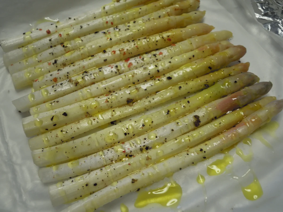 "Ismaninger" Baby Spargel am Griller gegart - Rezept - Bild Nr. 2835
