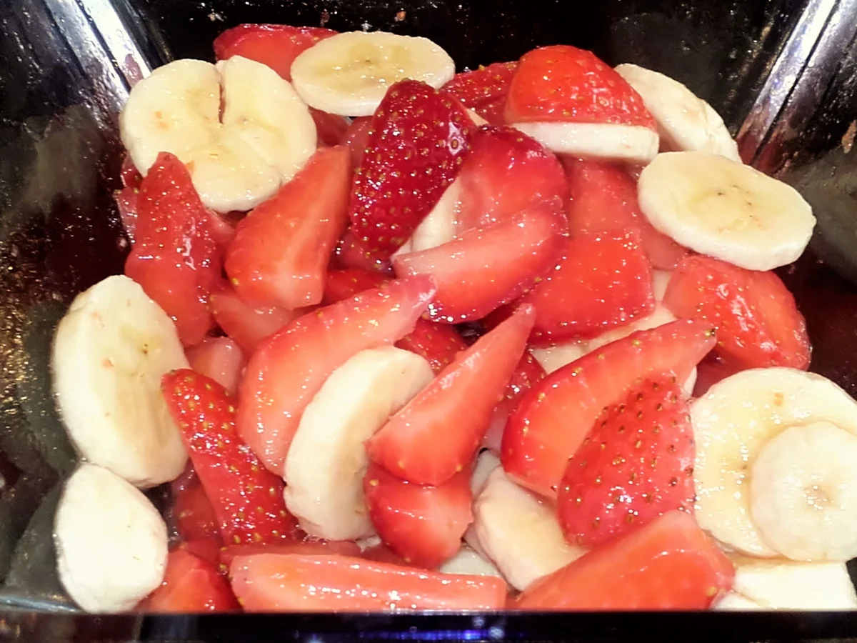 Rezept: Fruchtsalat mit Erdbeer-Banane Bild Nr. 2833 Fruchtsalat mit Erdbeer-Banane - Rezept - Bild Nr. 2833