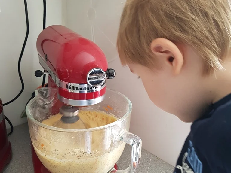 "Möhrenkuchen" für Joni als Piratentorte - Rezept - Bild Nr. 2840