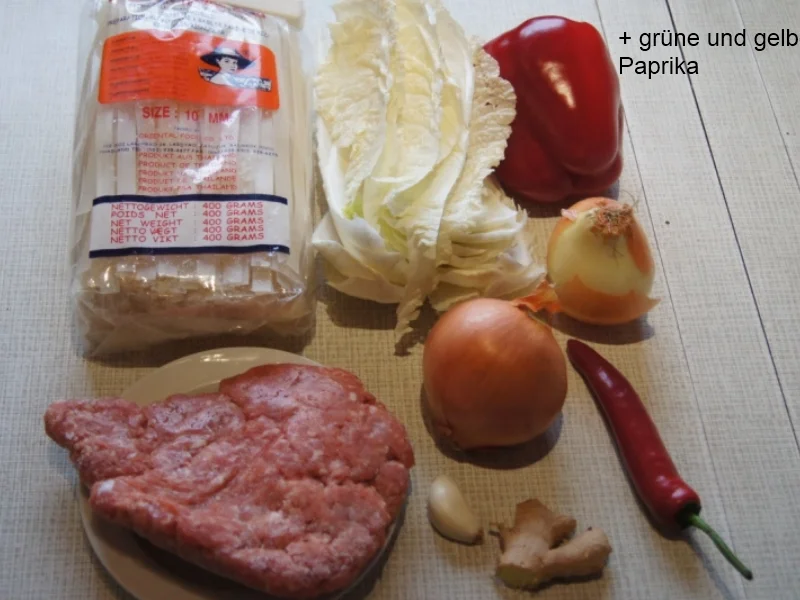 Gemüsewok mit Thüringer Mett und Reisnudeln - Rezept - Bild Nr. 2833