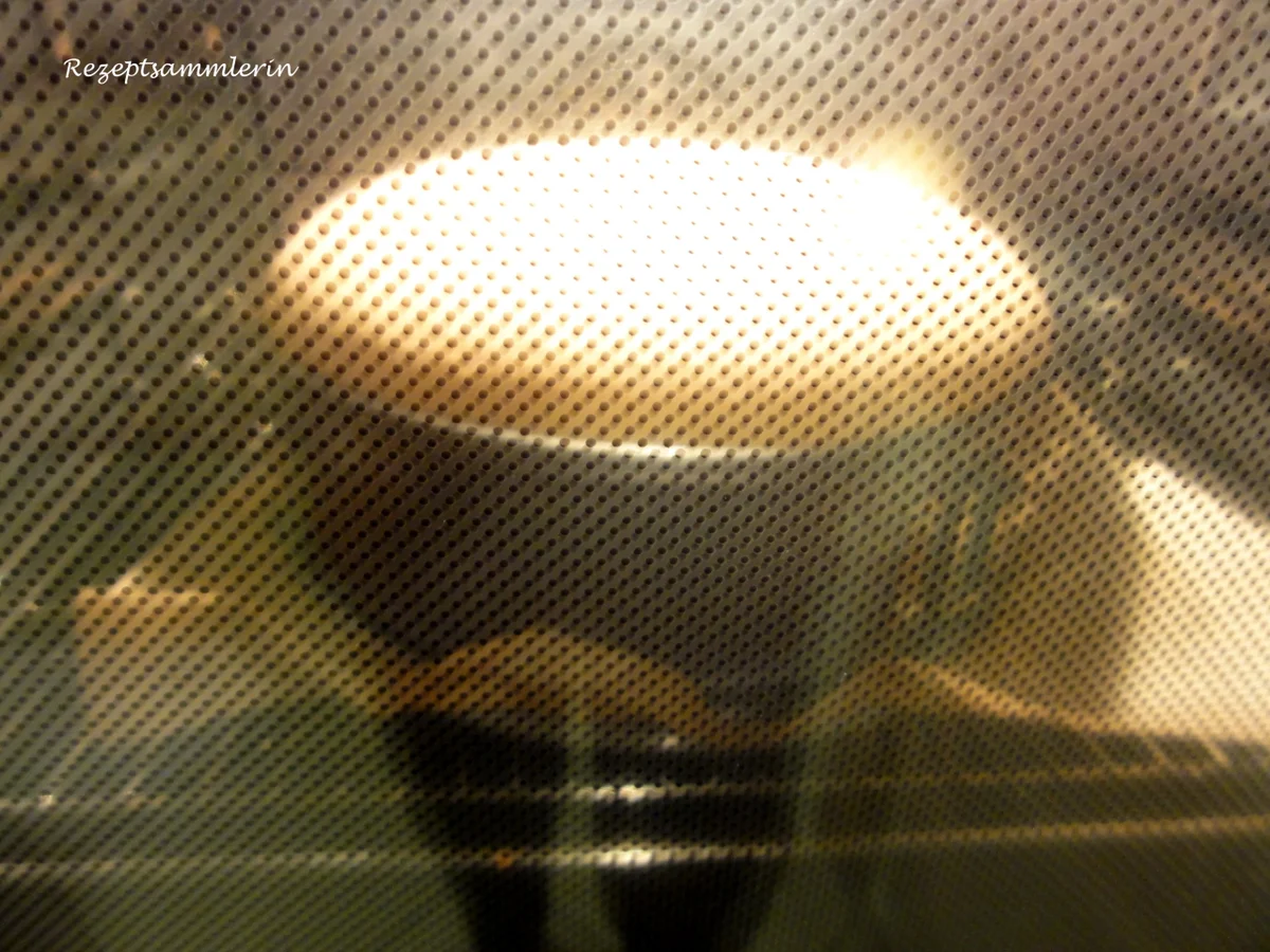 Rezept: Biskuit: GRUNDREZEPT (Wiener Boden) Bild Nr. 2866 Biskuit: GRUNDREZEPT (Wiener Boden) - Rezept - Bild Nr. 2866