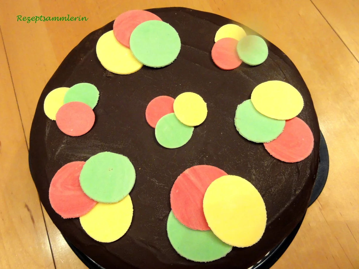 Biskuit:   FÜRST ~ PÜCKLER ~ BUTTERCREME - Rezept - Bild Nr. 2879