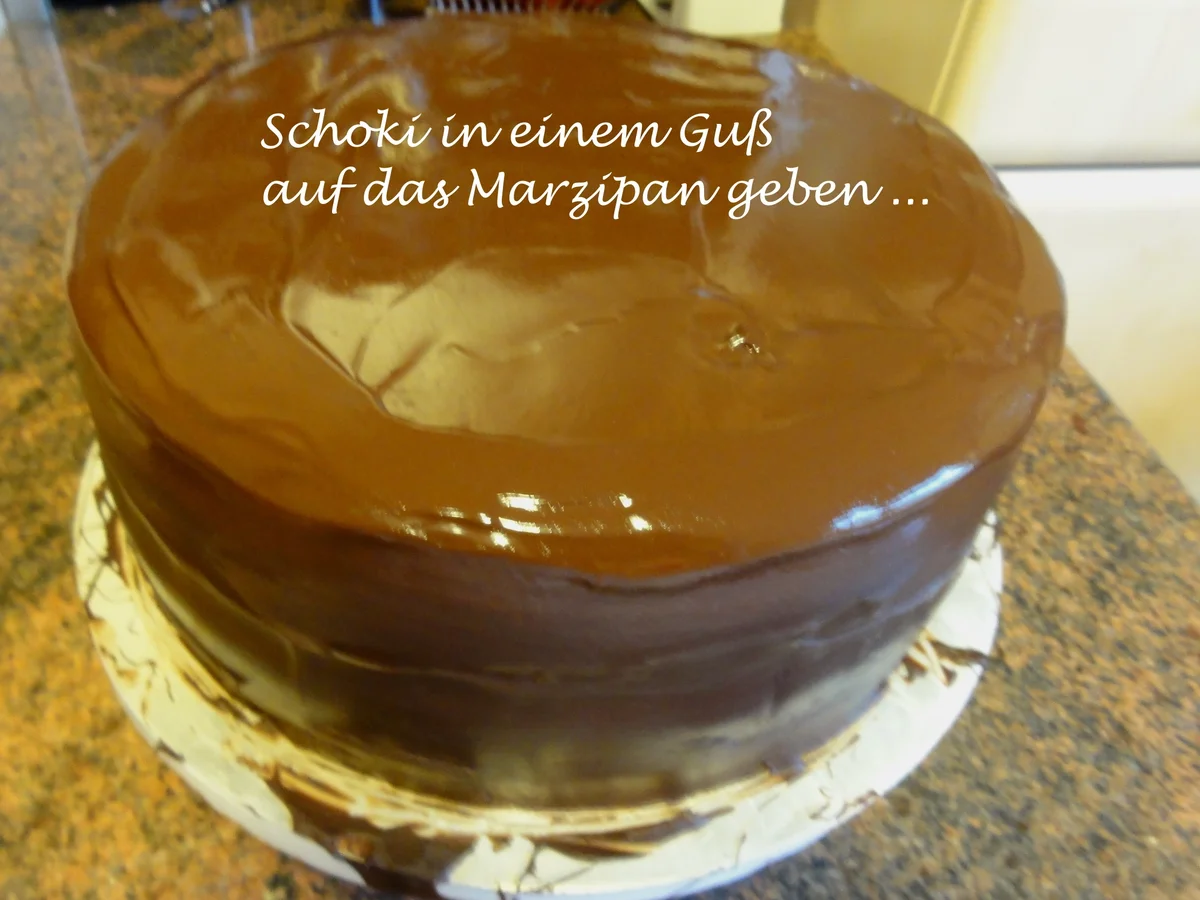 Biskuit:   FÜRST ~ PÜCKLER ~ BUTTERCREME - Rezept - Bild Nr. 2883