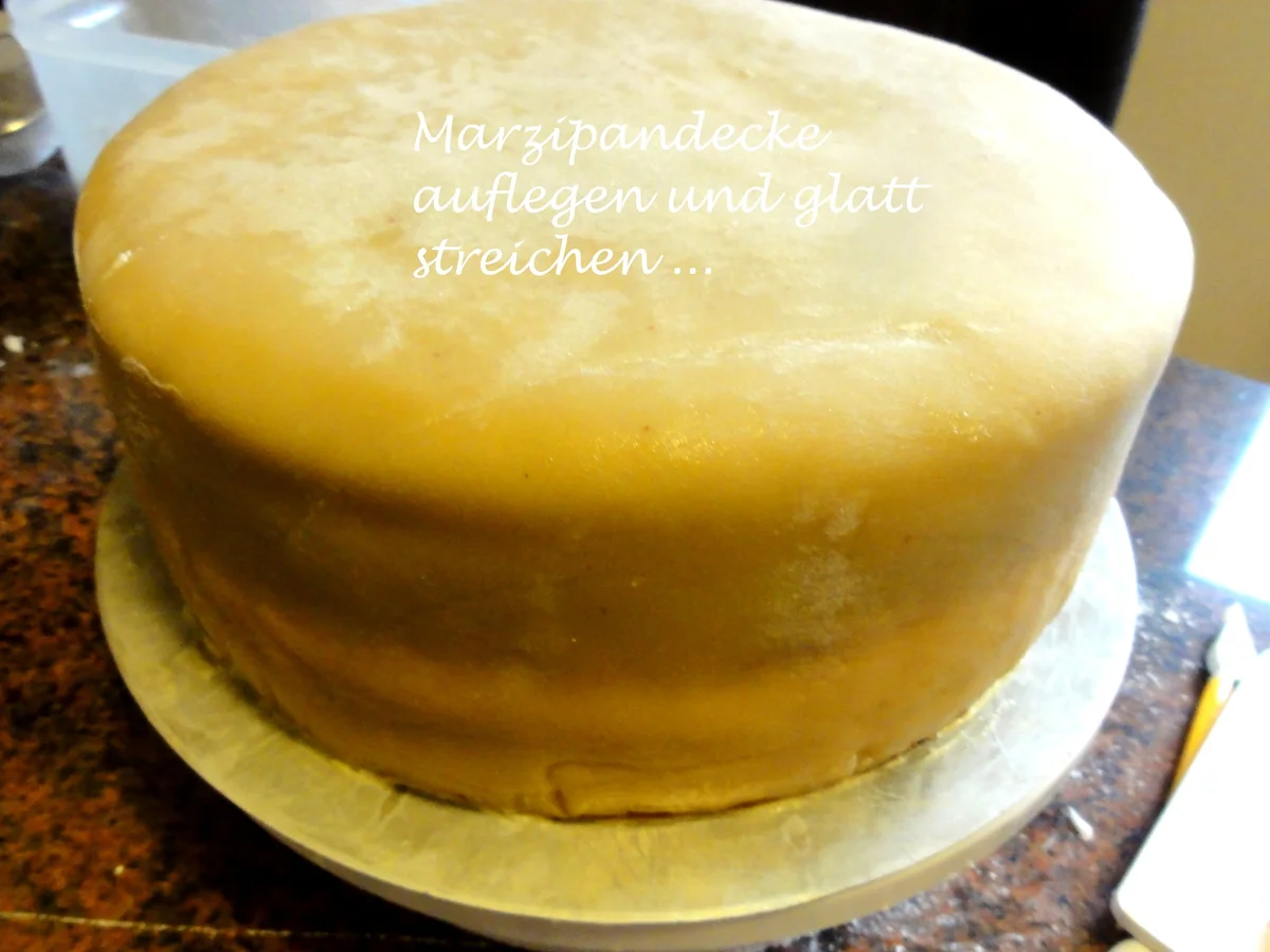 Biskuit:   FÜRST ~ PÜCKLER ~ BUTTERCREME - Rezept - Bild Nr. 2884
