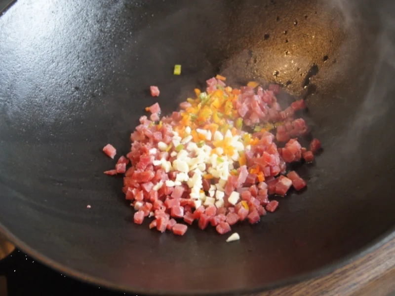 Asiatisches Ratatouille im Wok mit gekochten Ei - Rezept - Bild Nr. 2890