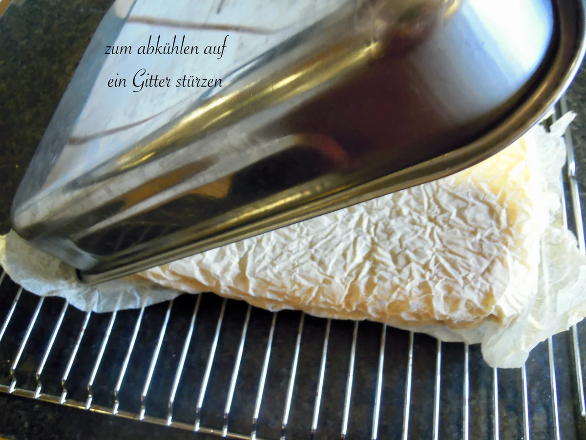 Rezept: Rhabarber Sahne Kuchen Bild Nr. 2911 Rhabarber Sahne Kuchen - Rezept - Bild Nr. 2911