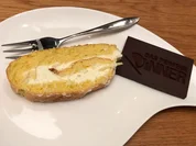 Zitronenbiskuitrolle - Rezept - Bild Nr. 2