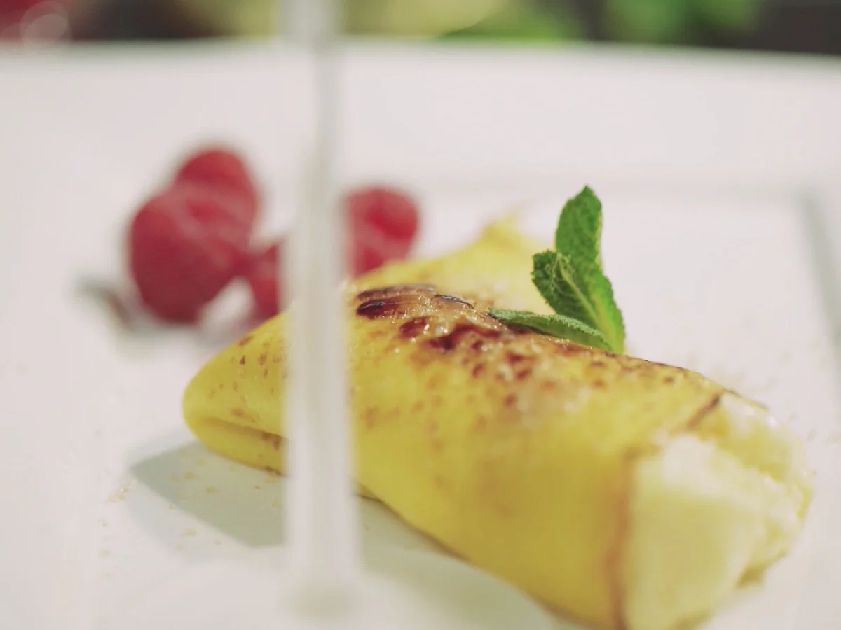 Zitronencreme im Safrancrêpe - Rezept - Bild Nr. 2