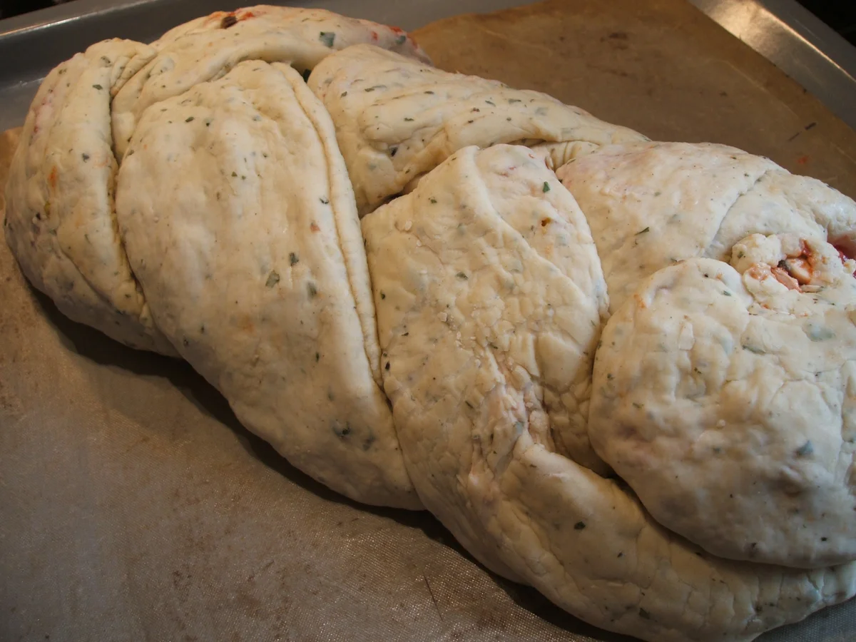Pikantes Backen: Deftiger Hefezopf mit Gemüsefüllung - Rezept - Bild Nr. 2907