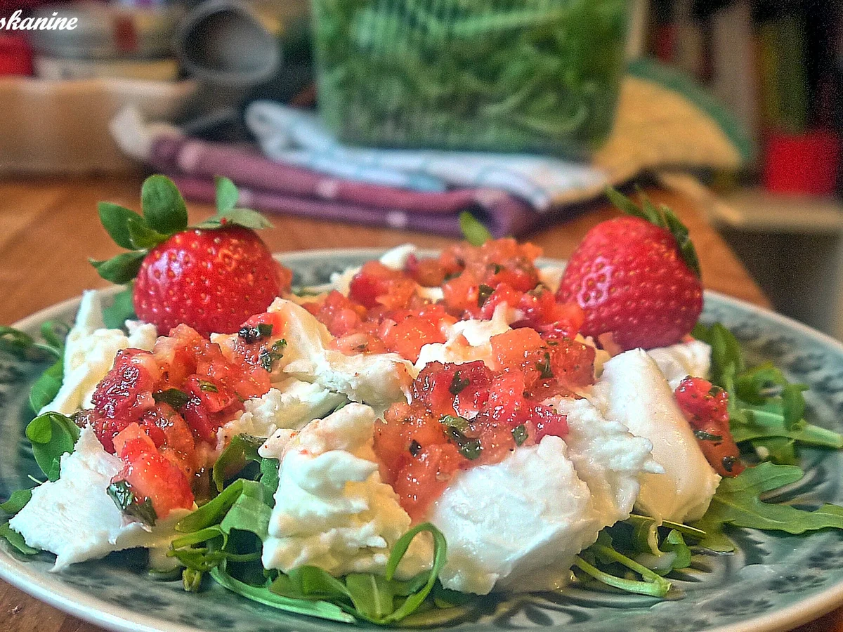 Büffelmozzarella mit Erdbeer.-Tomaten-Salsa - Rezept - Bild Nr. 2901