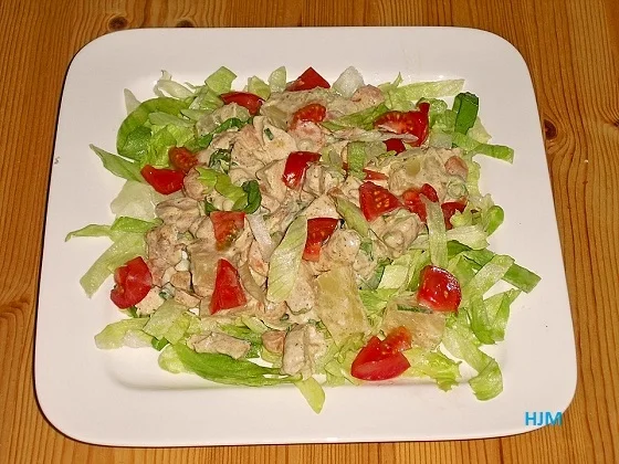 Berliner Hähnchensalat mit Gurke und Meerettich-Vinaigrette - Rezept - Bild Nr. 2900