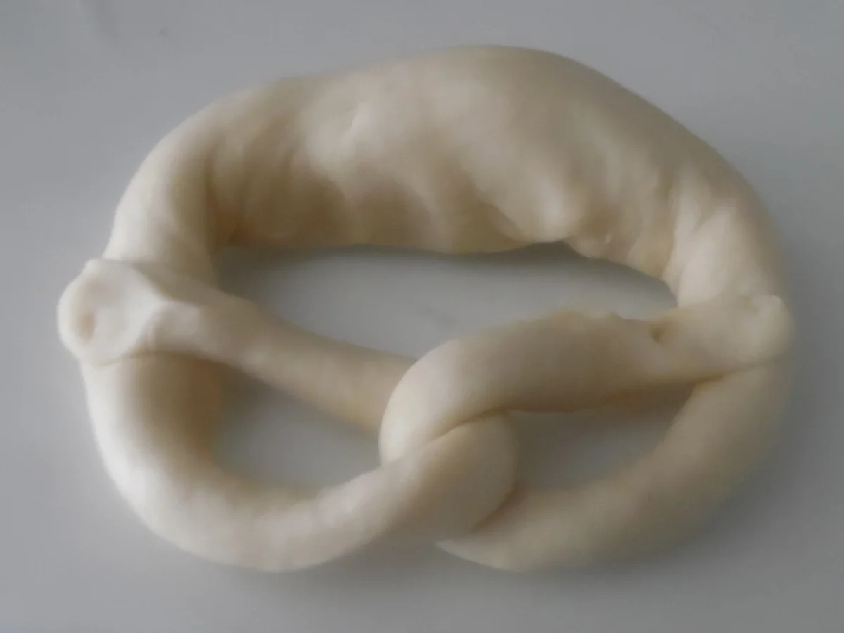 Rezept: Laugenbrezeln, -stangen, -brötchen Bild Nr. 2905 Laugenbrezeln, -stangen, -brötchen - Rezept - Bild Nr. 2905