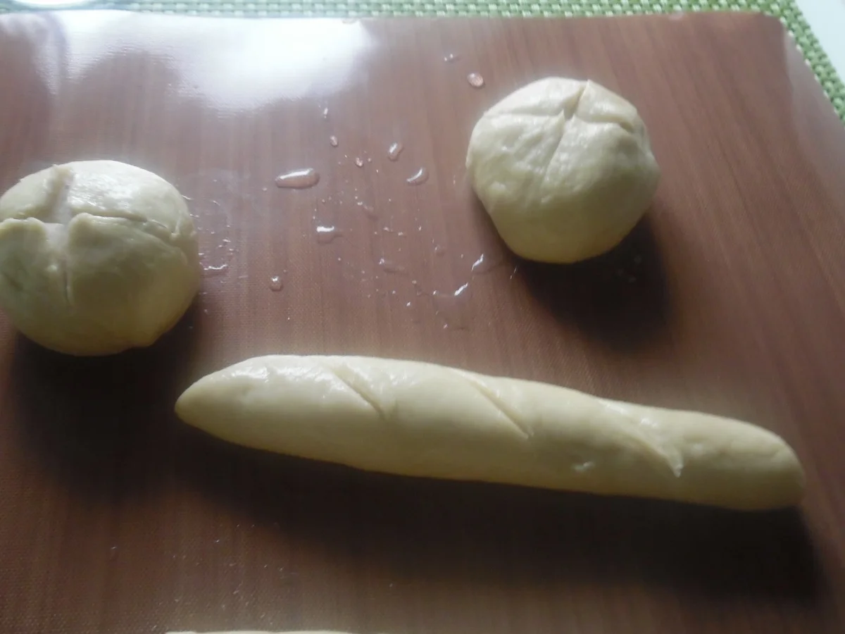 Rezept: Laugenbrezeln, -stangen, -brötchen Bild Nr. 2919 Laugenbrezeln, -stangen, -brötchen - Rezept - Bild Nr. 2919