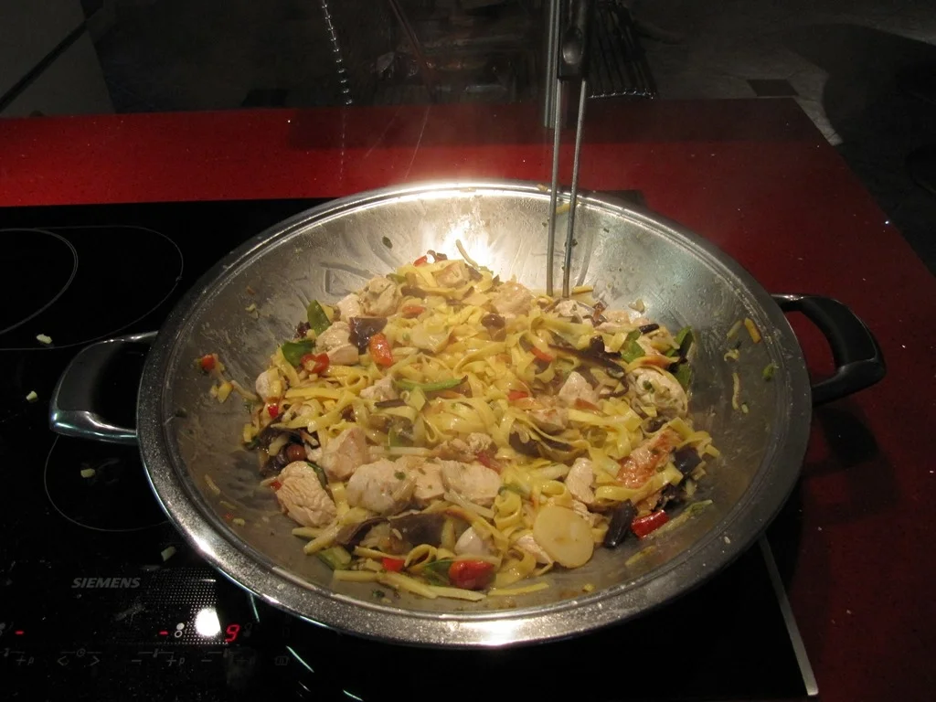 Rezept: Hähnchenbrust aus dem WOK à la Biggi Bild Nr. 2929 Hähnchenbrust aus dem WOK à la Biggi - Rezept - Bild Nr. 2929
