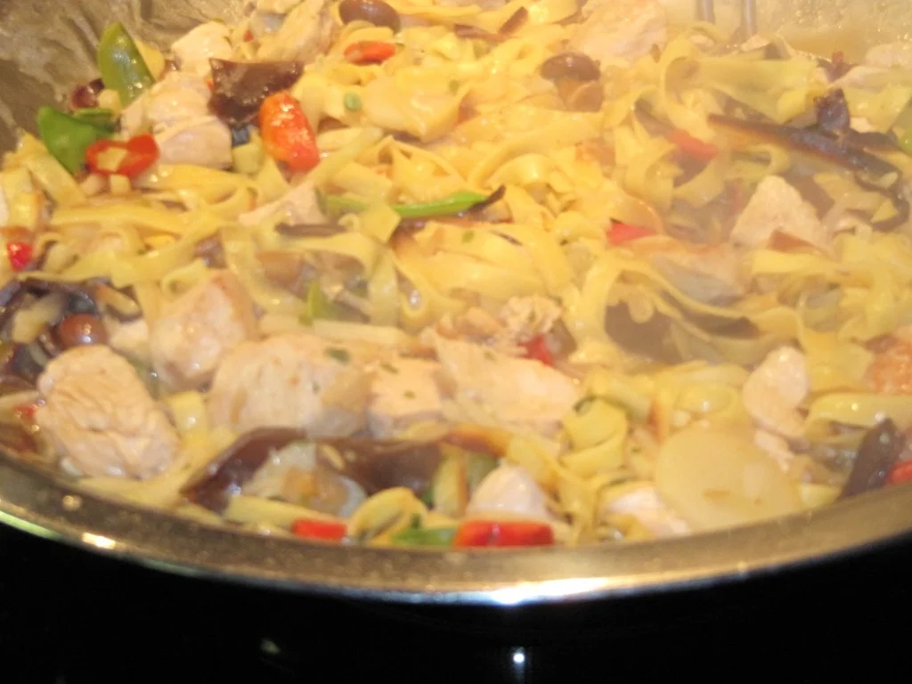 Rezept: Hähnchenbrust aus dem WOK à la Biggi Bild Nr. 2930 Hähnchenbrust aus dem WOK à la Biggi - Rezept - Bild Nr. 2930