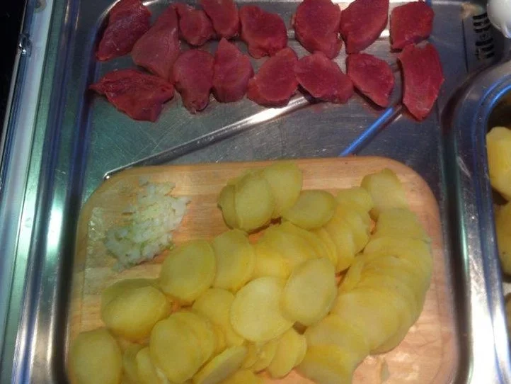 Rezept: Kartoffelgratin mit Schweinefilet Bild Nr. 2947 Kartoffelgratin mit Schweinefilet - Rezept - Bild Nr. 2947